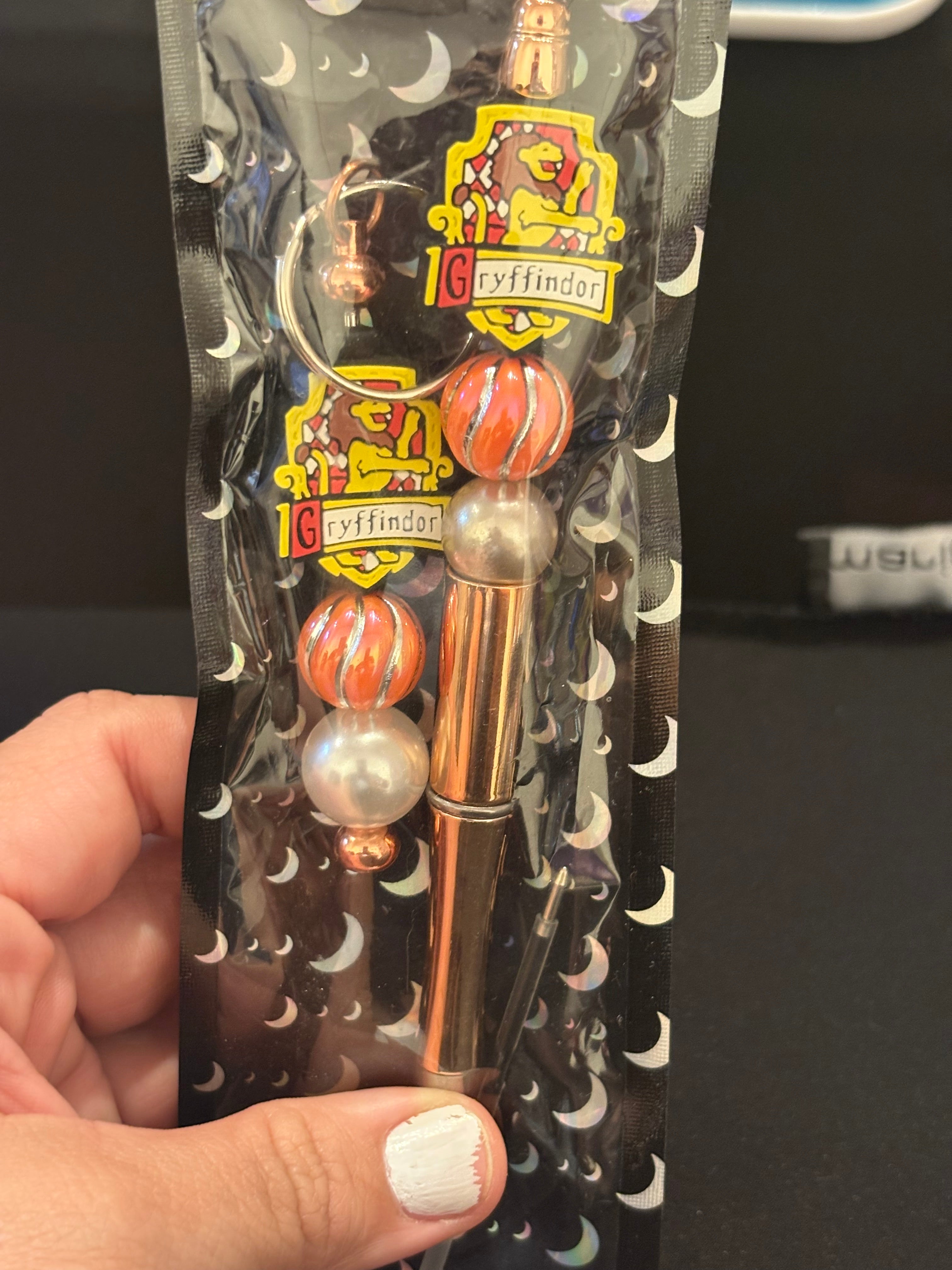 Griffindor Harry Potter- Focal beaded pen with keychain