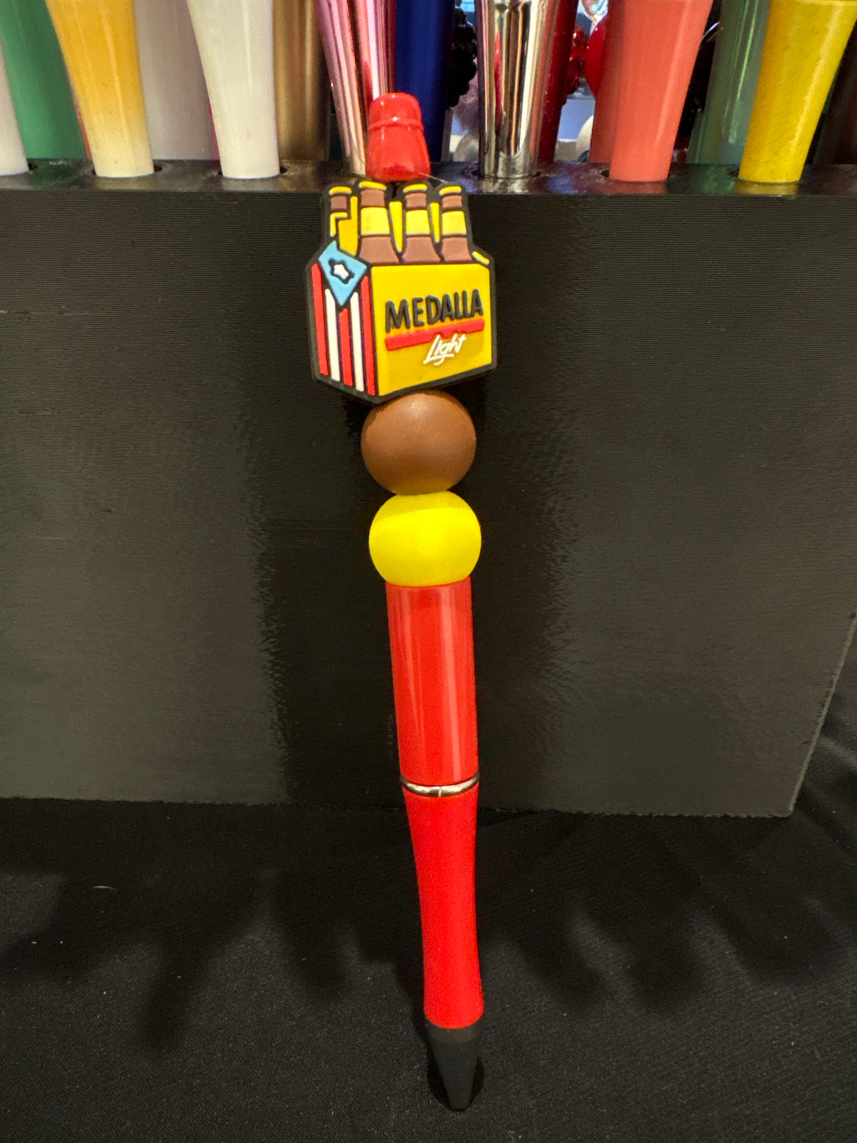 Medalla: Focal Beaded Pen