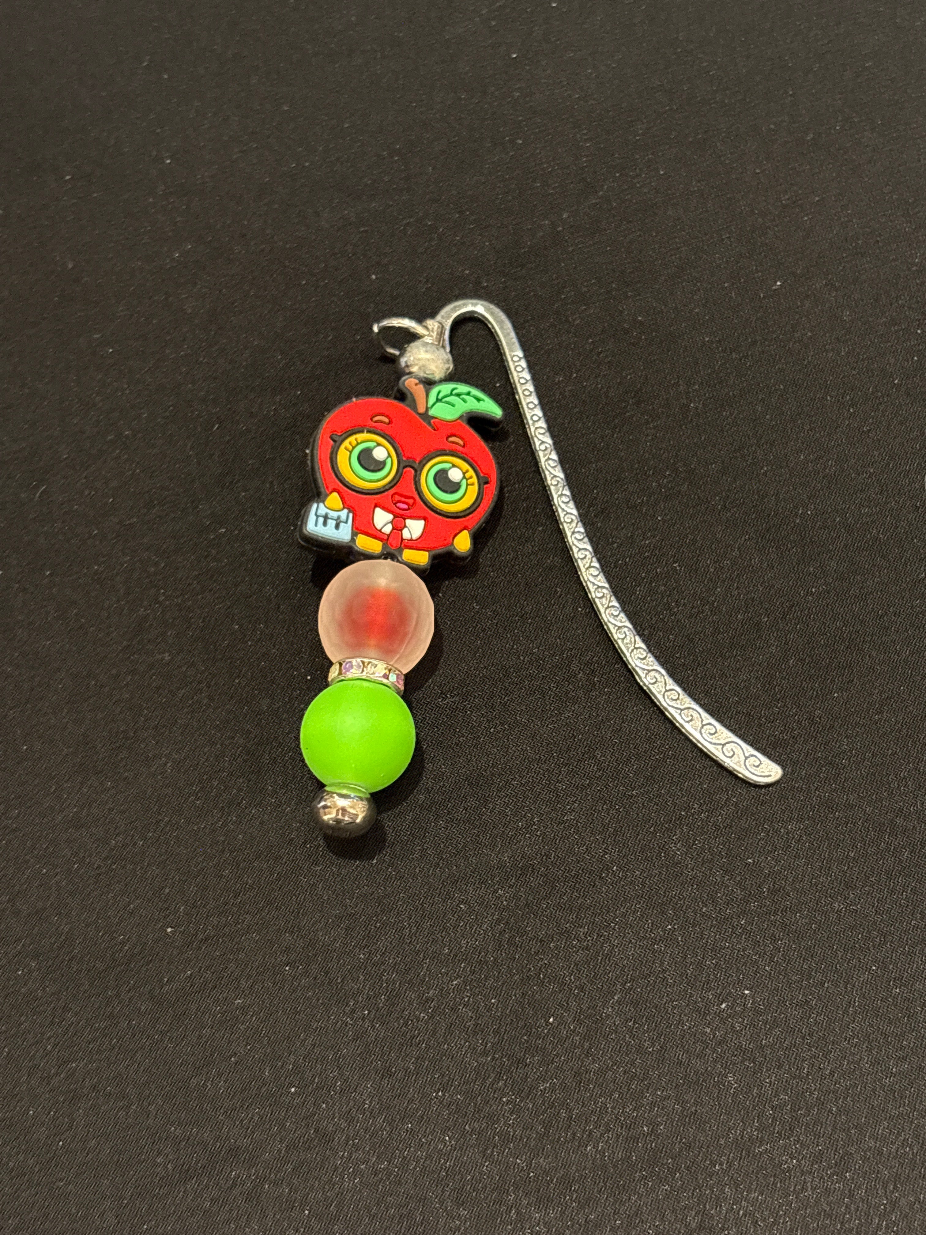 Apple Teacher: Metal Bookmark