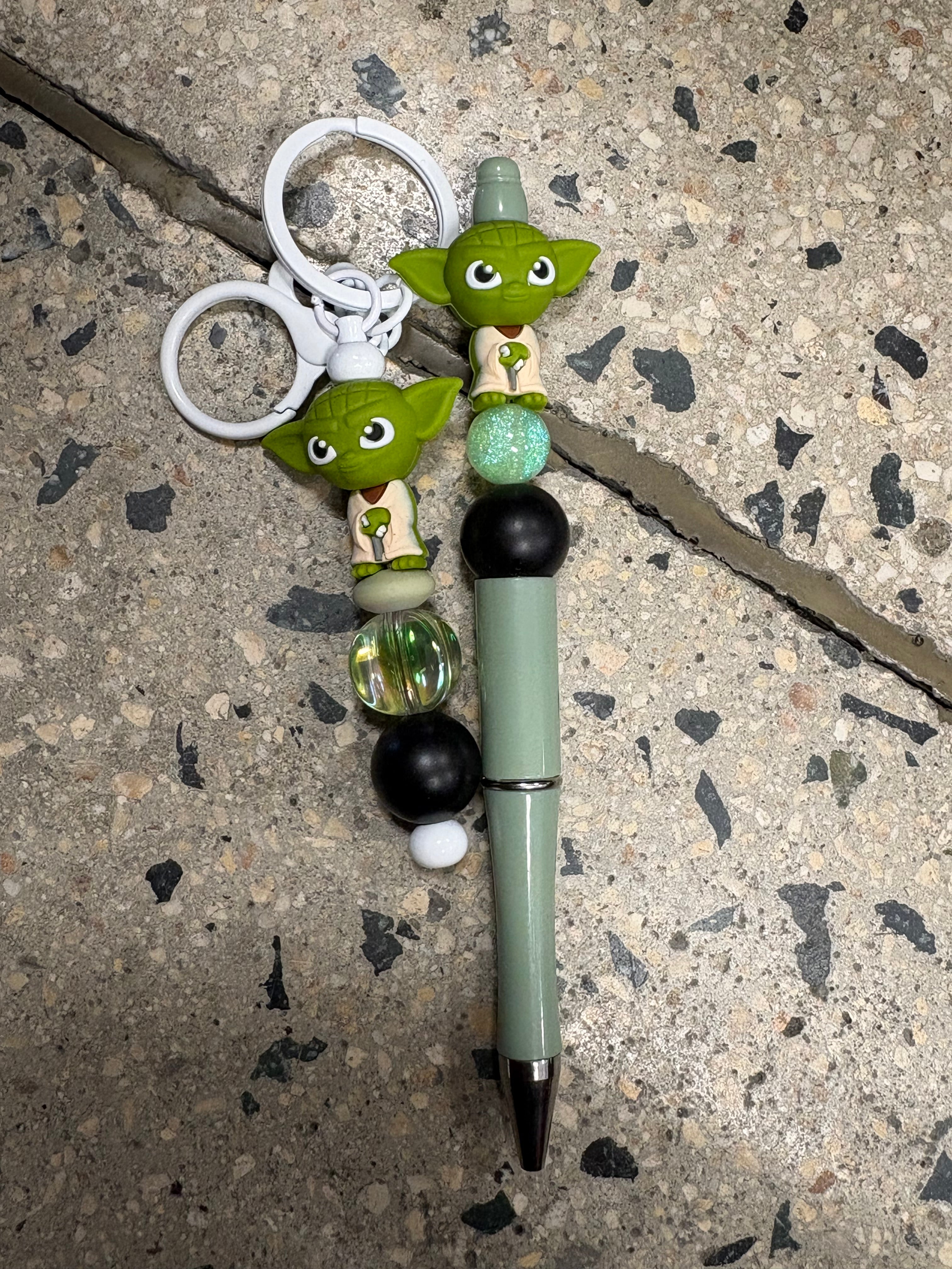 Yoda (Star Wars) - Focal beaded pen with keychain